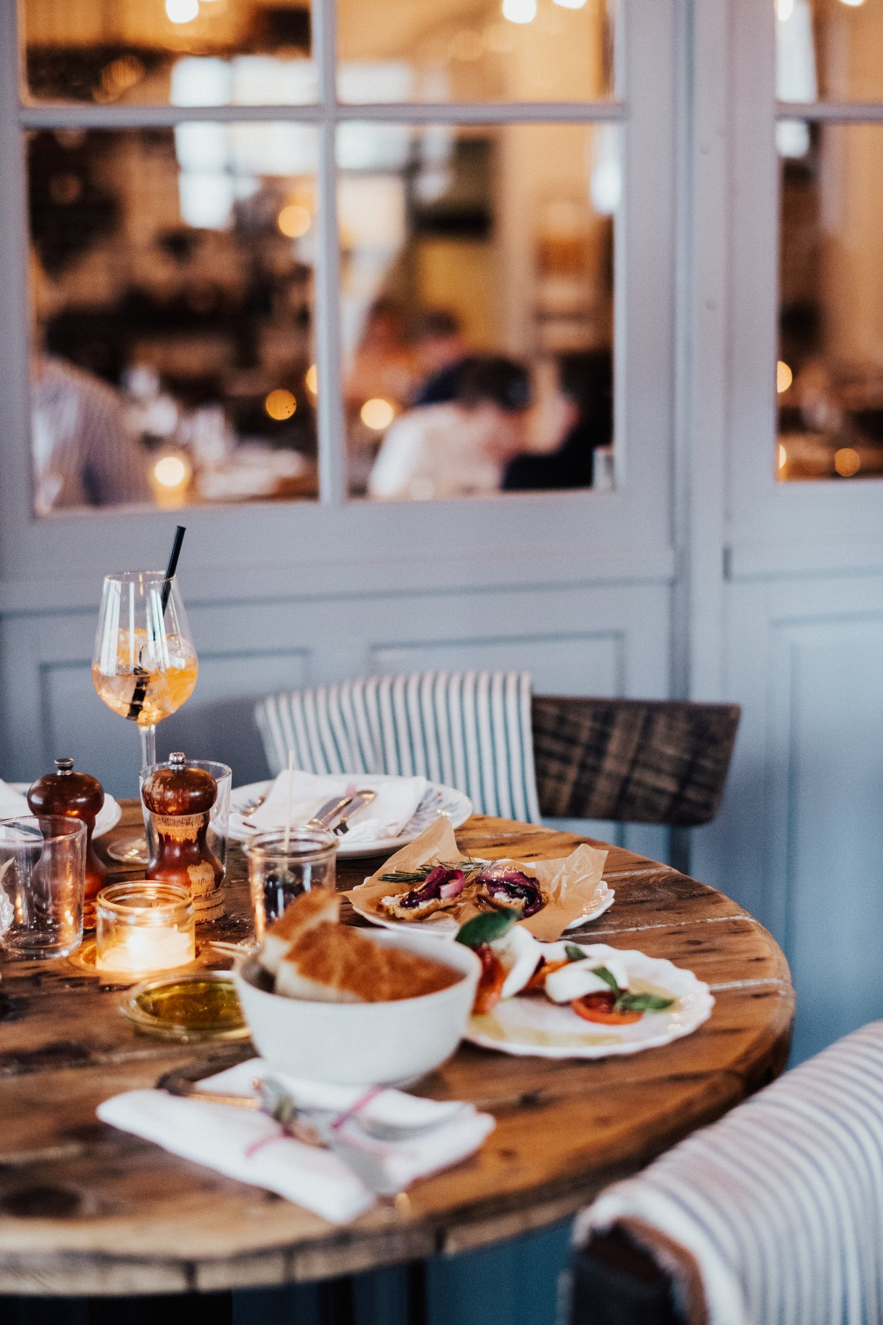 Et bord på en restaurant i Christianshavn, København 